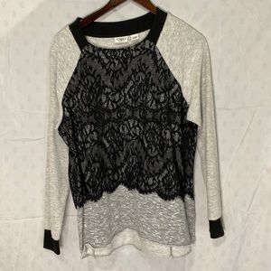 Cato sweater size 14/16 W